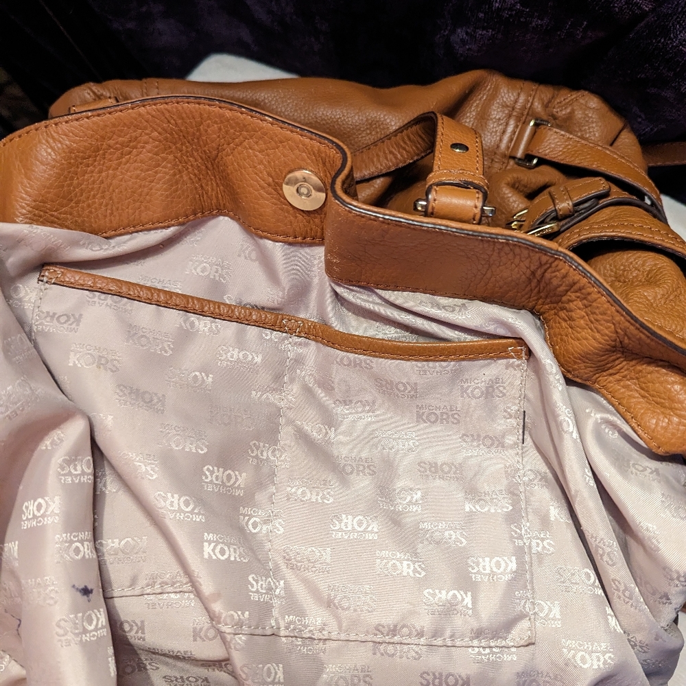 Michael Kors Tan Leather Gansevoort Tote Bag - Picture 13 of 13
